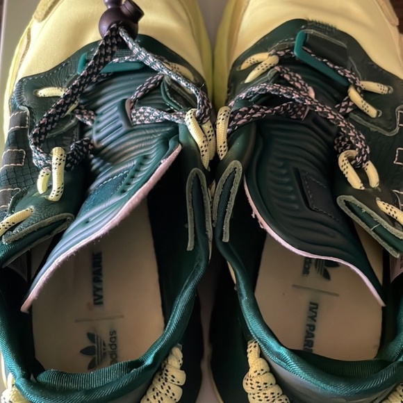 Adidas Ivy Park Nite Joggers Dark Green - Size 5.5M - Picture 3 of 5